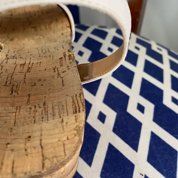 White cork Tommy Hilfiger ankle strap platforms cork wedges heeled sandals Sz 10