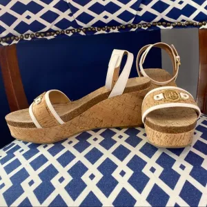 White cork Tommy Hilfiger ankle strap platforms cork wedges heeled sandals Sz 10