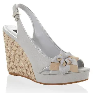 White House Black Market Samira Wedge Sandals Sz 9 NWB