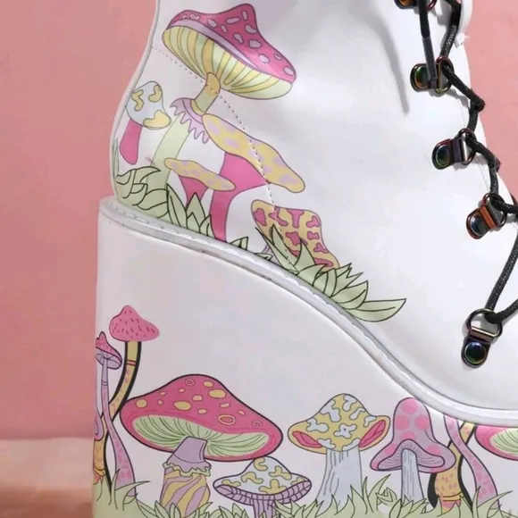 White Mushroom Print Lace-Up Wedge Boots
