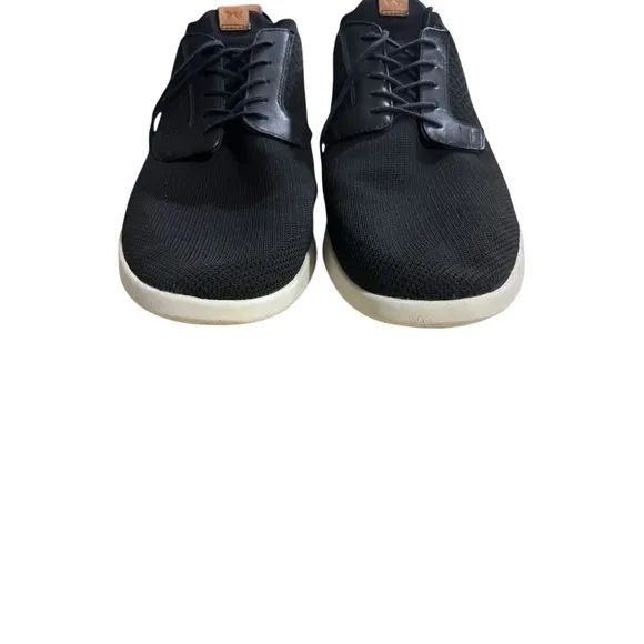 Wolf and Shepard Men’s SwiftKnit™ Derby Shoes