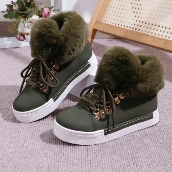 Women Thick Sole Plush Lined Ankle Boots, Fashionable And Warm Solid Color Lace