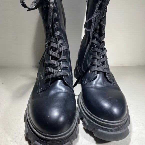Women’s Bebe Oprah Combat Boots Lace Up Black Synthetic, Size 11 Great Condition