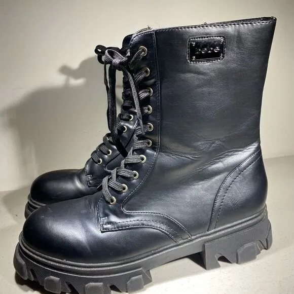 Women’s Bebe Oprah Combat Boots Lace Up Black Synthetic, Size 11 Great Condition