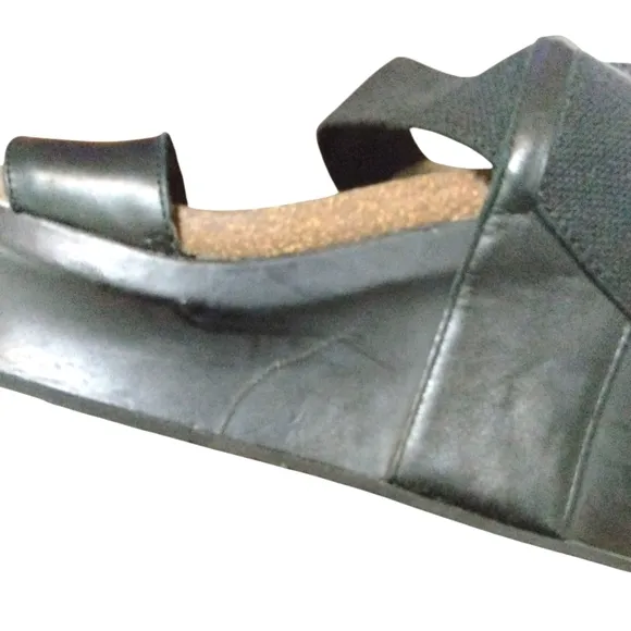Women's Black Platform Wedge Sandals Size 8-9