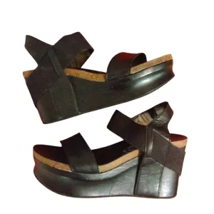 Women's Black Platform Wedge Sandals Size 8-9
