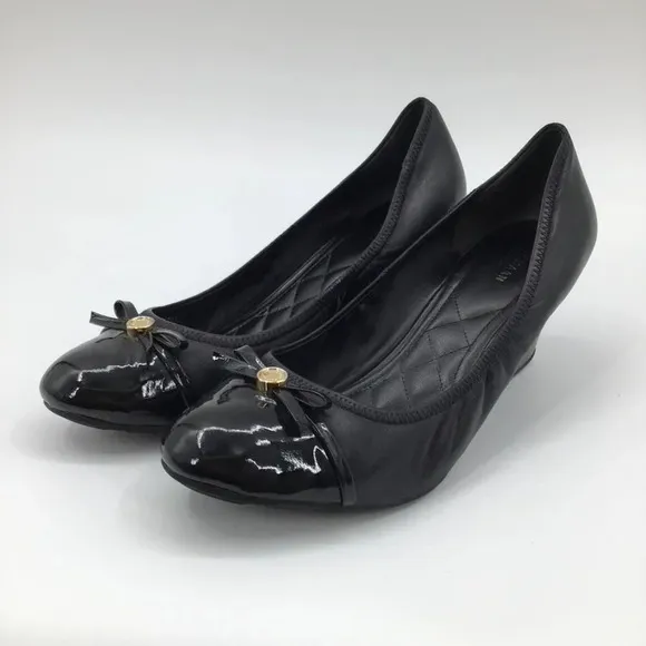 Women's Cole Haan Wedges Heels 11B Patent Leather Round Toe Ballet Black Bows