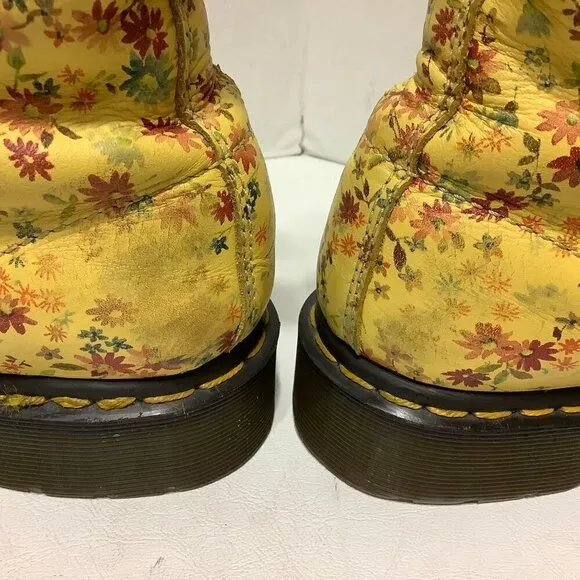 Women's Dr. Doc Martens Air Wair Yellow Floral Leather Combat Boots Size 7 1460W