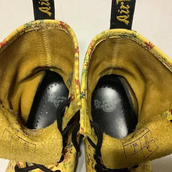 Women's Dr. Doc Martens Air Wair Yellow Floral Leather Combat Boots Size 7 1460W