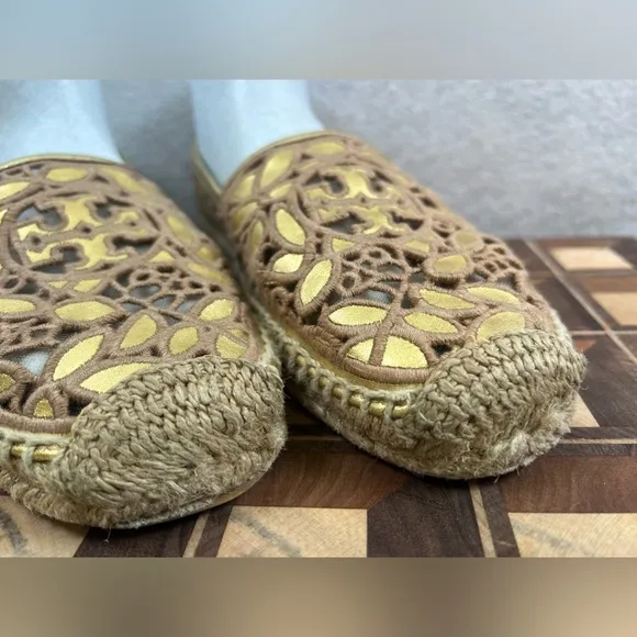 Women’s‎ Gold Tory Burch Rhea Lace Espadrille Shoes Flats Size 9