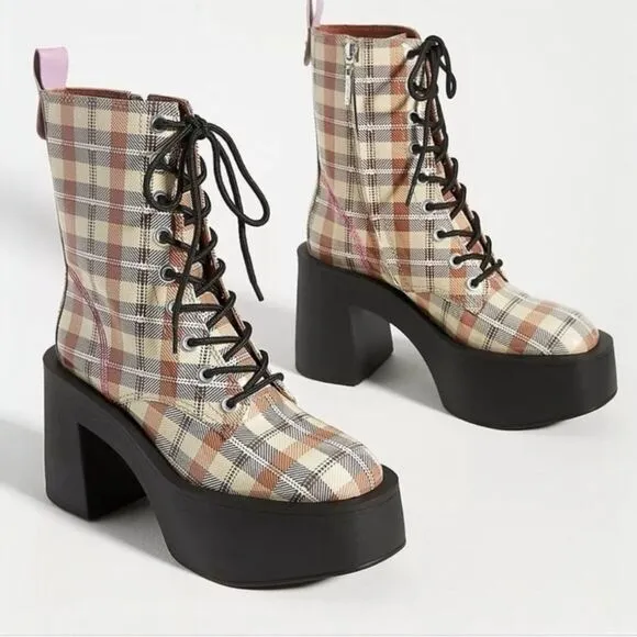 Women’s Larroude Olivia Patent Leather Platform Boot Size 8 Carmel Plaid
