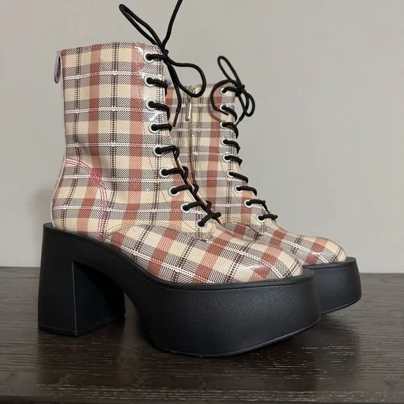 Women’s Larroude Olivia Patent Leather Platform Boot Size 8 Carmel Plaid