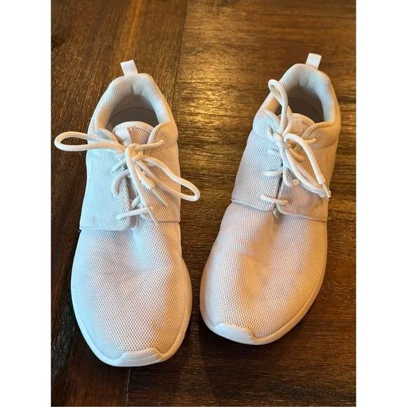 Women’s Nike Roshe One Shoes