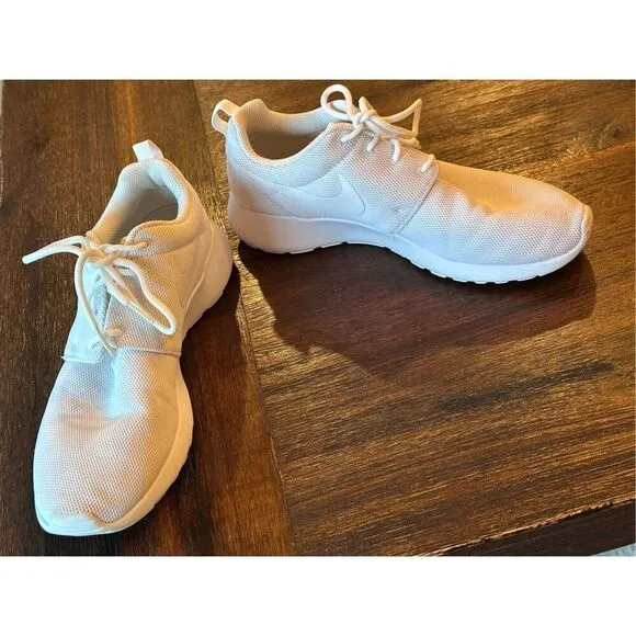 Women’s Nike Roshe One Shoes
