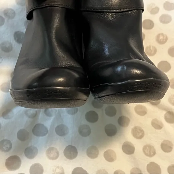 Wonders of Spain Black Comfort Round Toe Bootie Boots Size 36