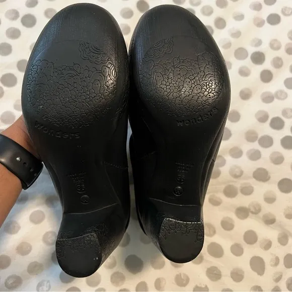 Wonders of Spain Black Comfort Round Toe Bootie Boots Size 36