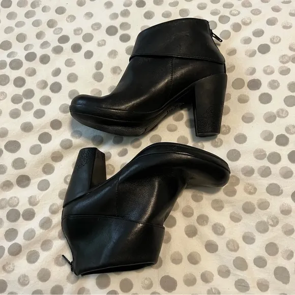 Wonders of Spain Black Comfort Round Toe Bootie Boots Size 36