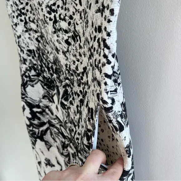 Yeohlee Floral print Sheath Midi Dress Cap Sleeves, Boat Neck, Black &amp; White, 8