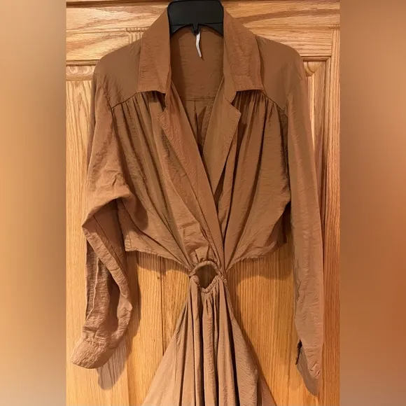 Young Fabulous &amp; Broke YFB Derby Cutout Midi Brown Shirtdress Dress Size Small‎