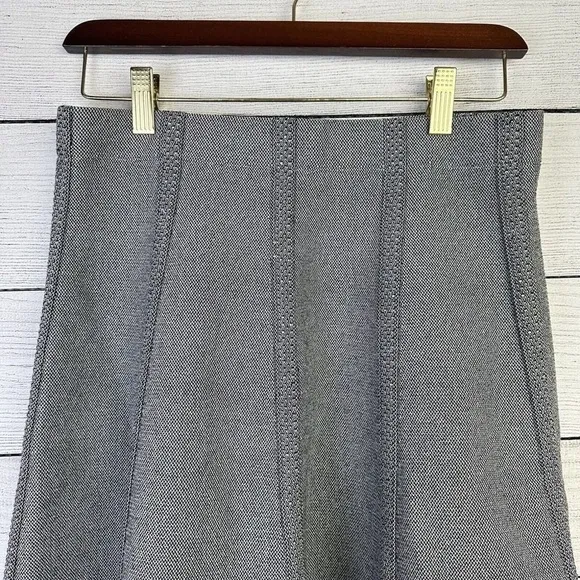 Zara Basic Gray knit A-Line Textured Paneled mini Skirt - elastic waistband
