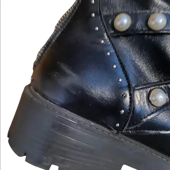 Zara Black Silver Studded Pearl Accents &amp; Buckles Back Zip Combat Boots Size 38.