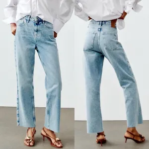 Zara NWOT high rise straight leg light blue denim jeans (perfect stretch)