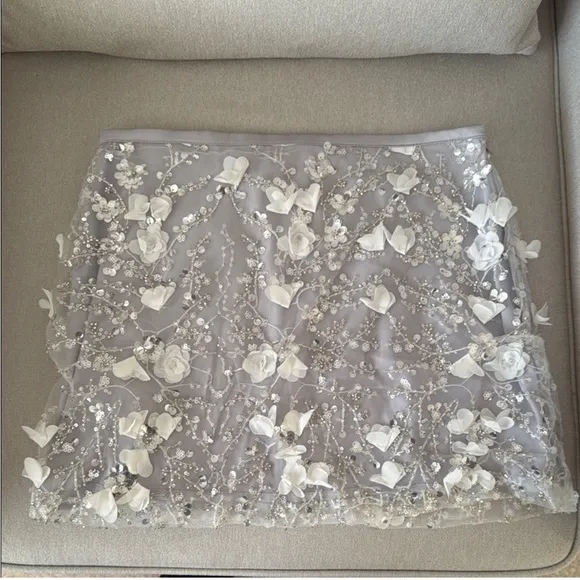 Zara NWT bloggers silver sequin embellished 3D flower sparkly mini skirt