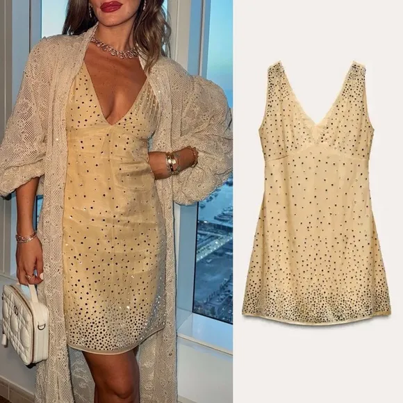 Zara NWT nude jewelled embellished crystal rhinestone sparkly v neck mini dress