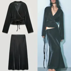 Zara set NWT velvet midi skirt &amp; long sleeve tie belted kimono mid-gray color