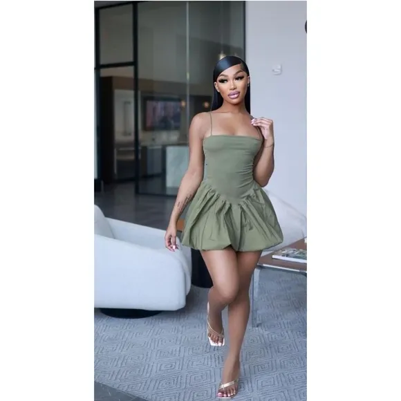 Zara Voluminous Poplin Balloon Dress size S