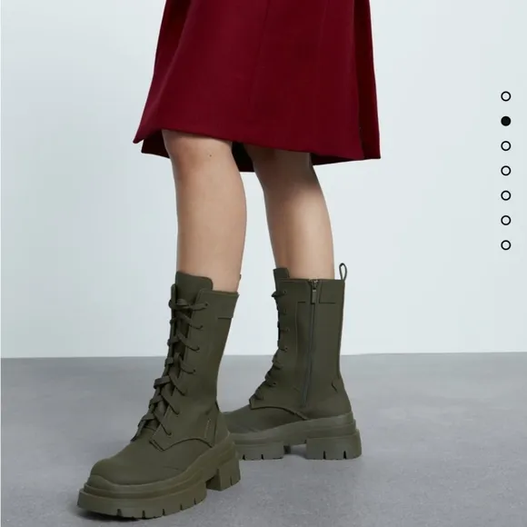 ZARAVRUBBERIZED LACE-UP BOOTS Bloggers favorite