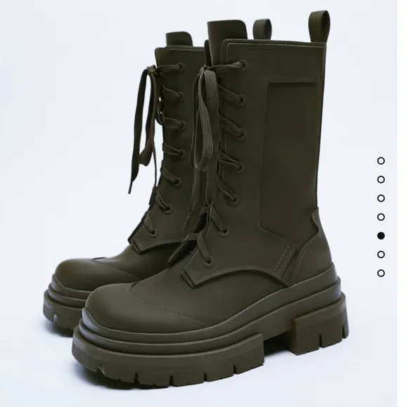 ZARAVRUBBERIZED LACE-UP BOOTS Bloggers favorite