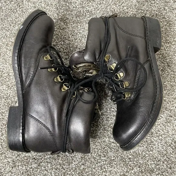 Zigi Girl Territory Biker Boots Black Size 7 Tiger Face lace up Ankle Leather